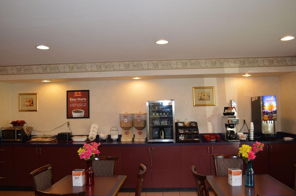 Econo Christiansburg-blacksburg I-81 Lodge Christiansburg